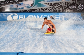 FlowRider® Single МЕНЬШАЯ ПЛОЩАДЬ - ТЕ ЖЕ КЛАССНЫЕ ОЩУЩЕНИЯ