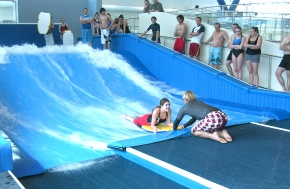 FlowRider® Single МЕНЬШАЯ ПЛОЩАДЬ - ТЕ ЖЕ КЛАССНЫЕ ОЩУЩЕНИЯ