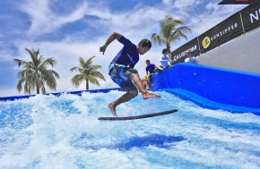 FlowRider® Single МЕНЬШАЯ ПЛОЩАДЬ - ТЕ ЖЕ КЛАССНЫЕ ОЩУЩЕНИЯ