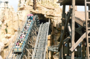Mine Train Горный поезд
