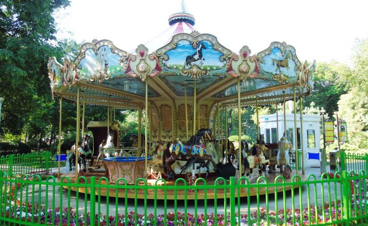 Carousel 15