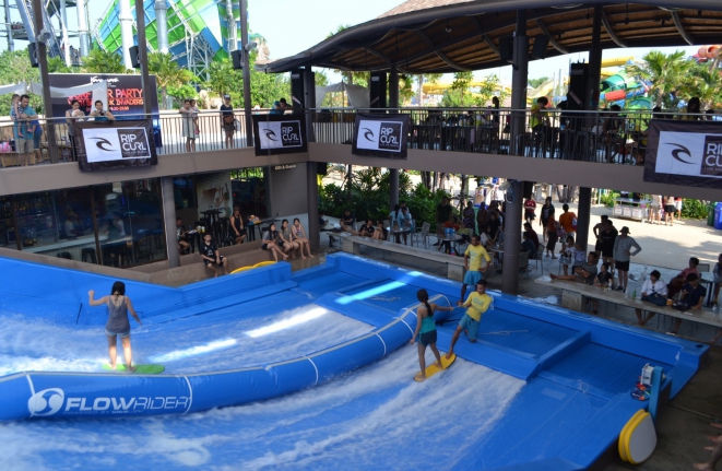 FlowRider Аттракционы для серфинга