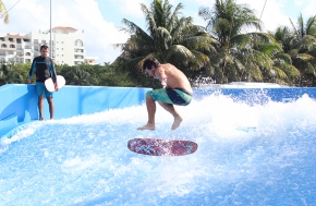 Aquaworld – еще больше впечатлений от FlowRider (WhiteWater)