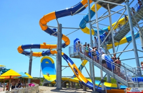 Аквапарк Hawaiian Falls Mansfield 