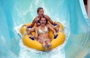 Wet ‘n’ Wild SplashTown