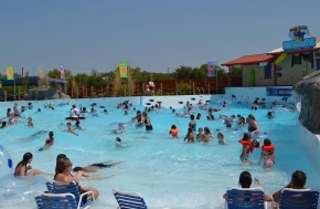 Hawaiian Falls Roanoke Waterpark