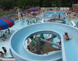 WILSON OUTDOOR POOL, USA