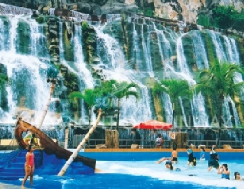Аквапарк Sunway Lagoon Аквапарк Sunway Lagoon