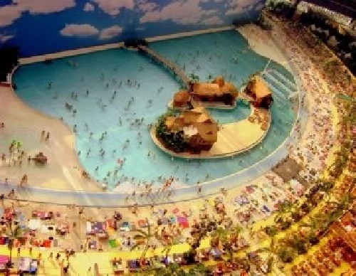 Аквапарк Tropical Islands Resort Аквапарк Tropical Islands Resort