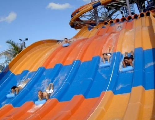 Wet ‘n’ Wild SplashTown Wet ‘n’ Wild SplashTown