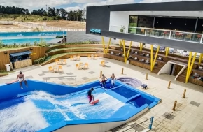 Akua Flowboarding, Guatemala